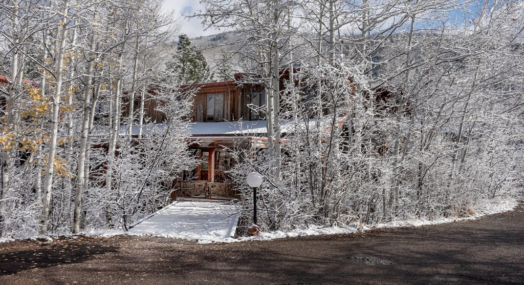exterior-dental-office-aspen-smile-dentistry-aspen-colorado